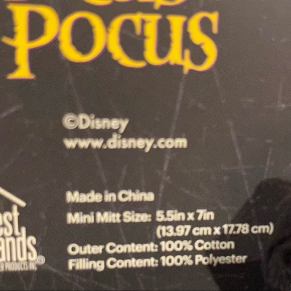 Disney IT'S JUST A BUNCH OF HOCUS POCUS Mini Oven Mitts BRAND NEW! - Picture 3 of 3